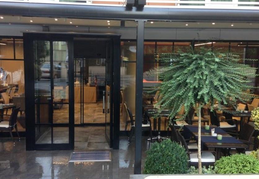 Boursier 1 & Hotel Istambul